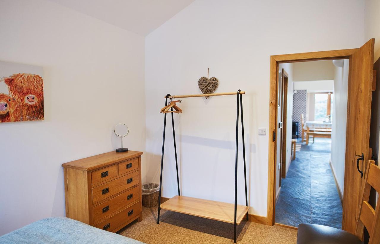 The Old Dairy - Boutique Countryside Cottage At Harrys Cottages Pen-y-Clawdd Zewnętrze zdjęcie